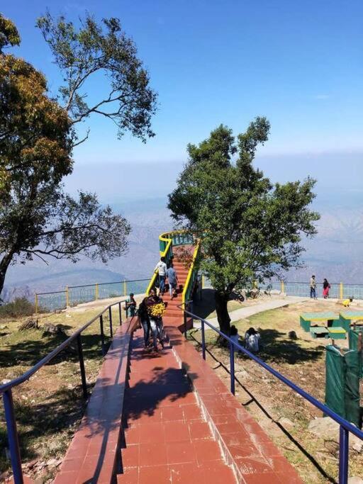 Adithya Sunrise View Cottage Kotagiri Luaran gambar